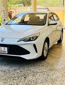 Roewe i5